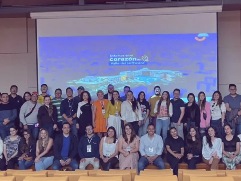Estudiantes y docentes de Indoamérica participaron en la misión Académica Internacional en Colombia